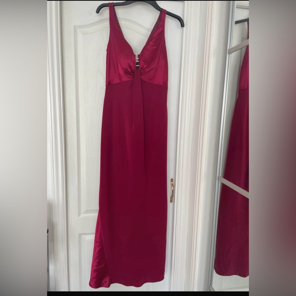 Elegant Burgundy Ball Sleeveless Dress